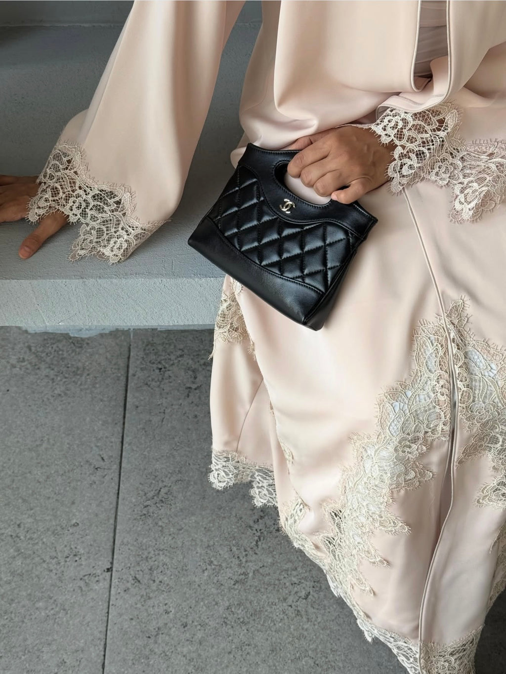 ABAYA